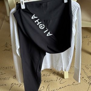 Lululemon 25” Align Pant in Black with Aloha print